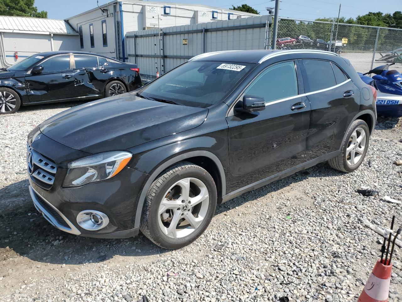 MERCEDES-BENZ GLA-CLASS 250
