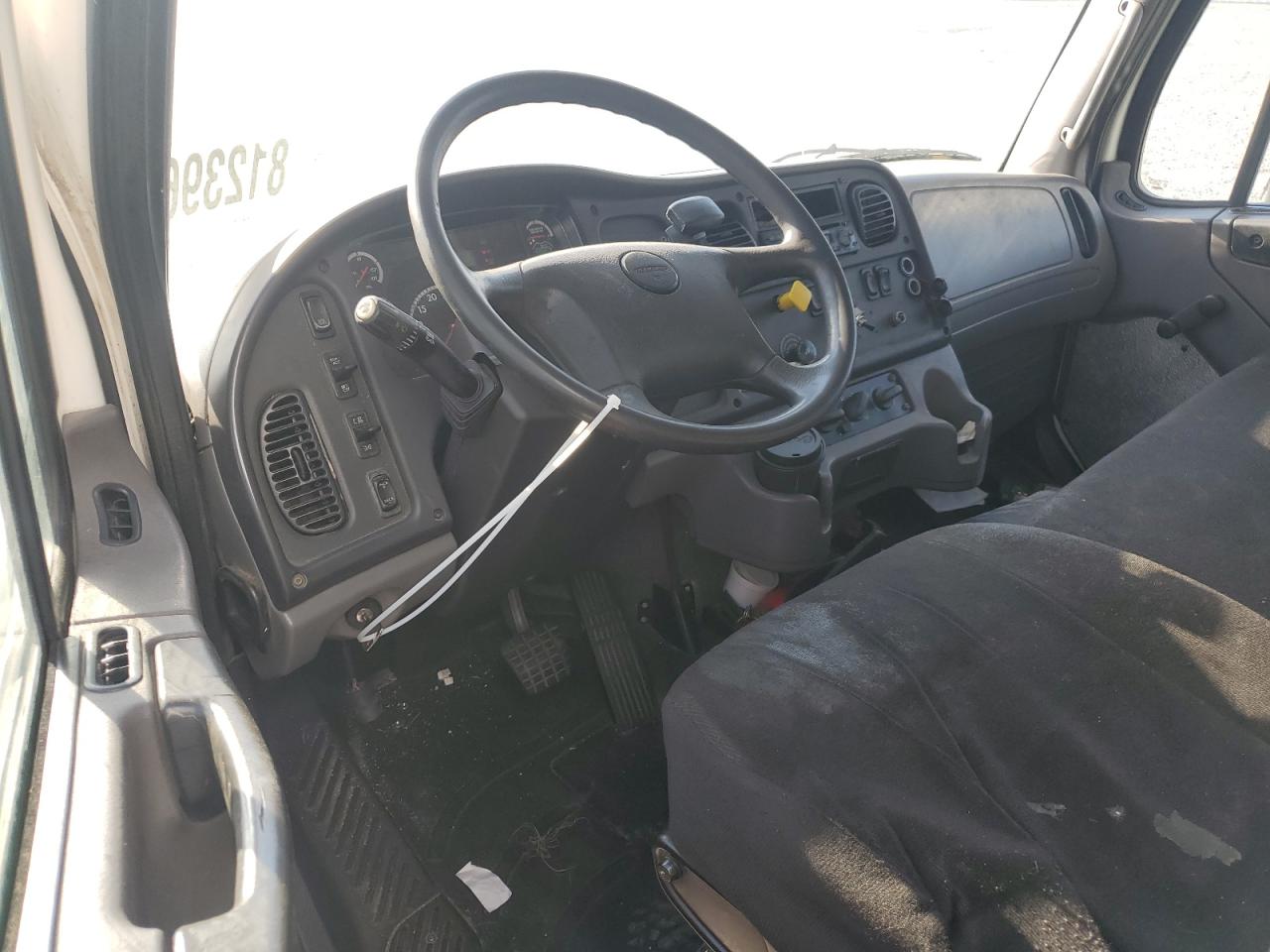 Lot #3280557328 2015 FREIGHTLINER M2 106 MED