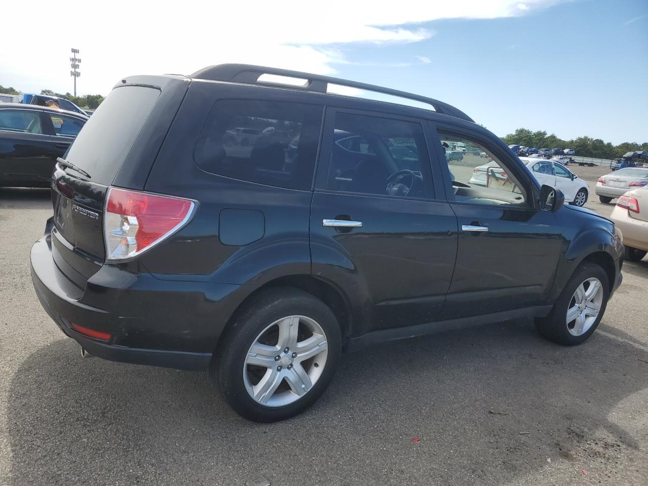 SUBARU FORESTER 2.5X PREMIUM