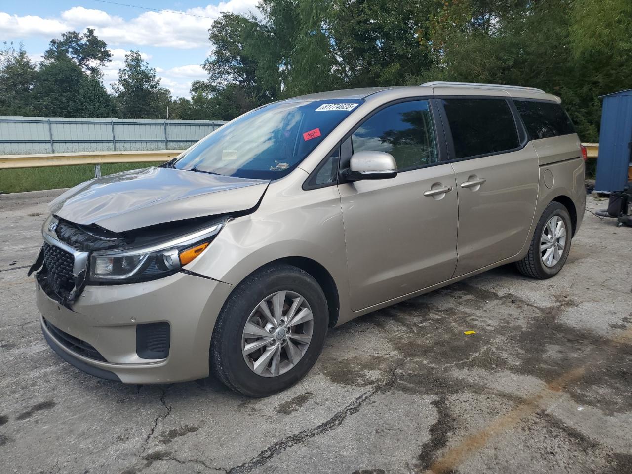 Lot #3298082150 2017 KIA SEDONA LX