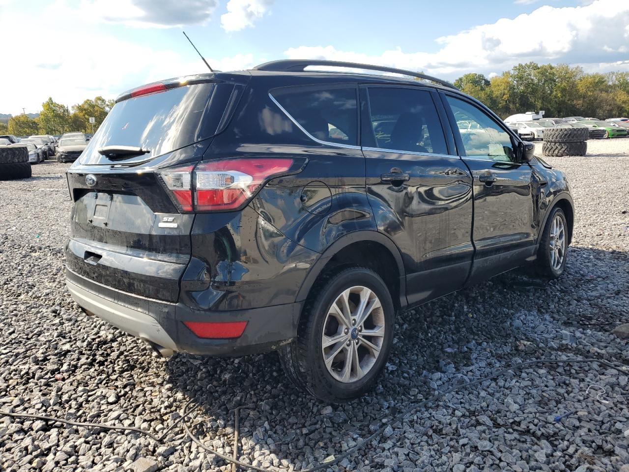FORD ESCAPE SE