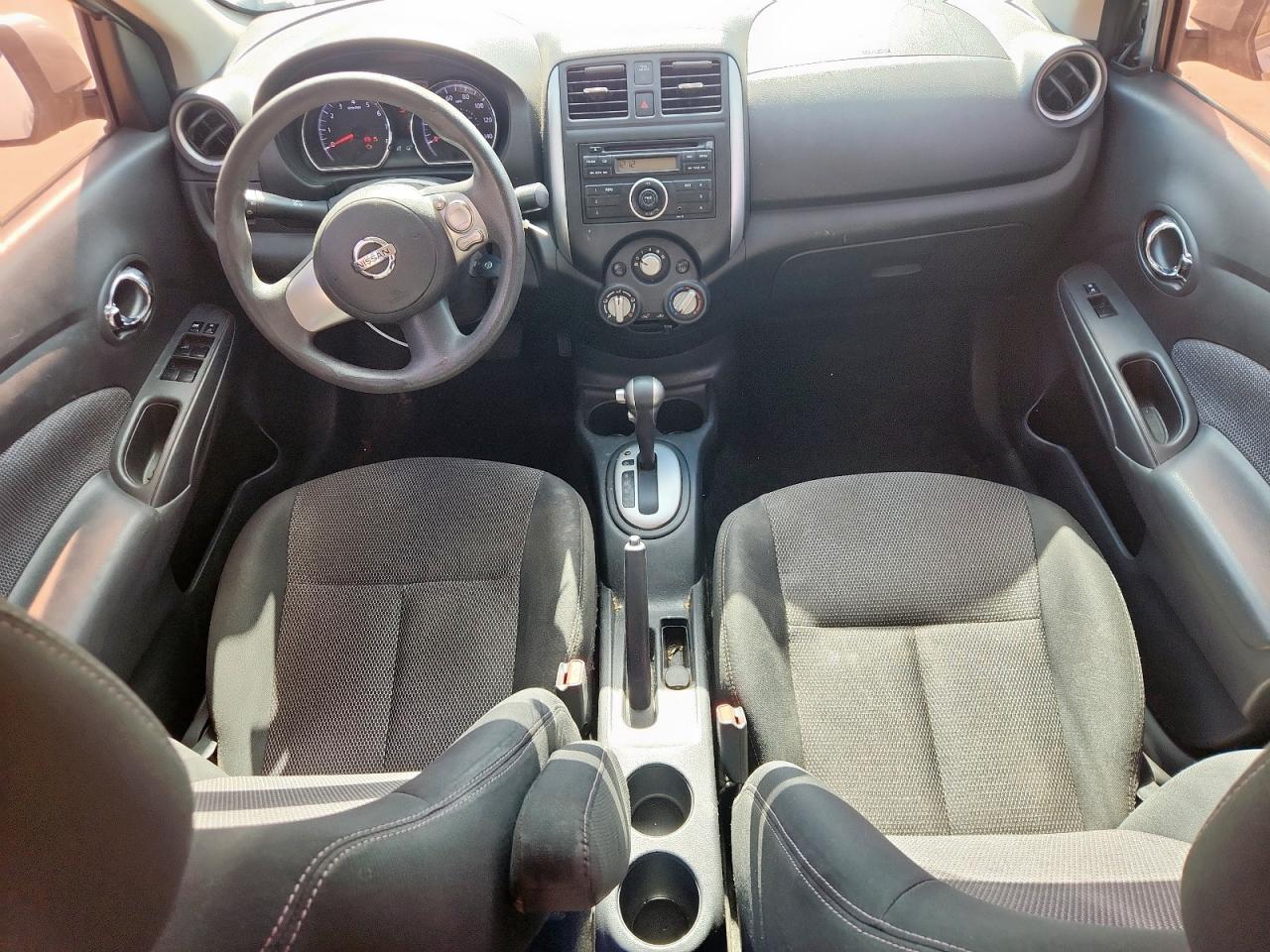 NISSAN VERSA S