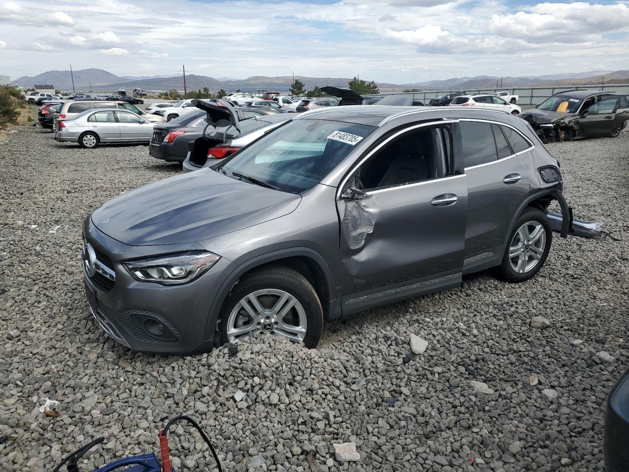 MERCEDES-BENZ GLA-CLASS 250 4MATIC