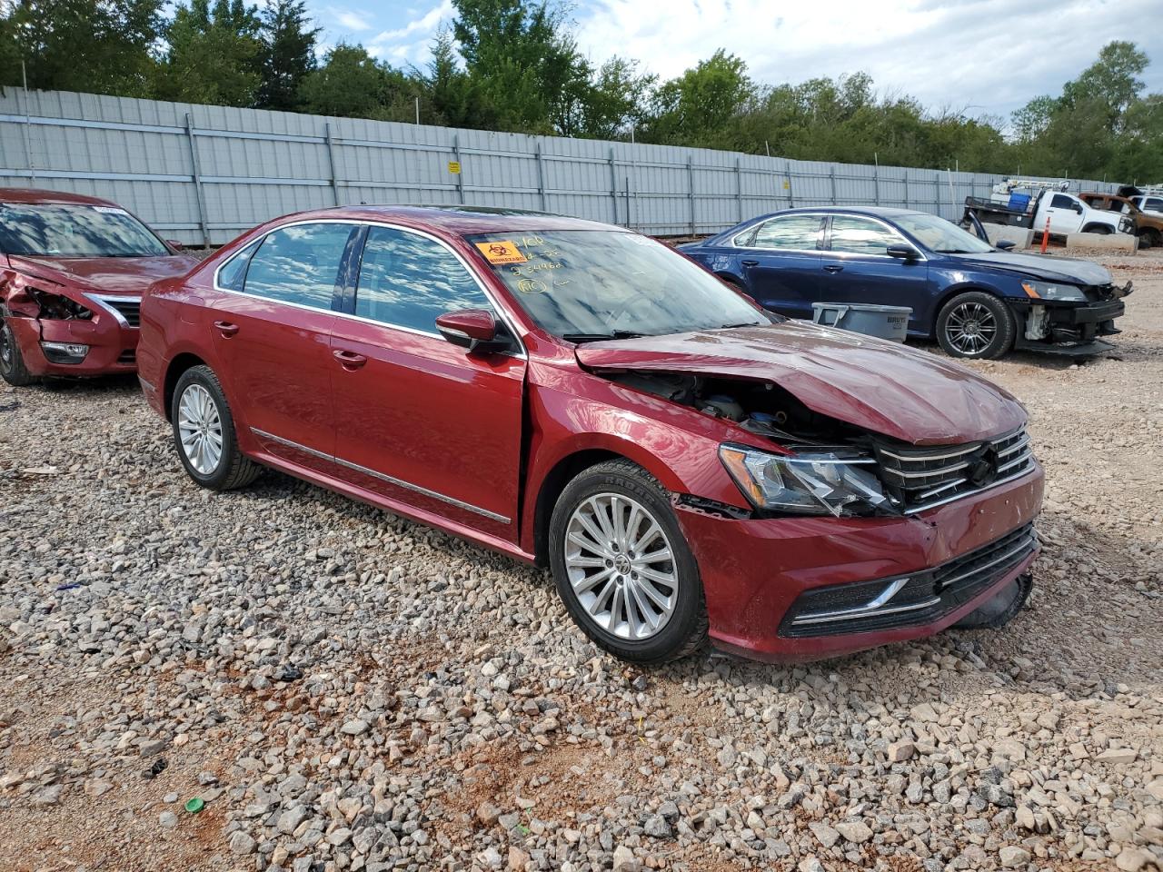 VOLKSWAGEN PASSAT SE