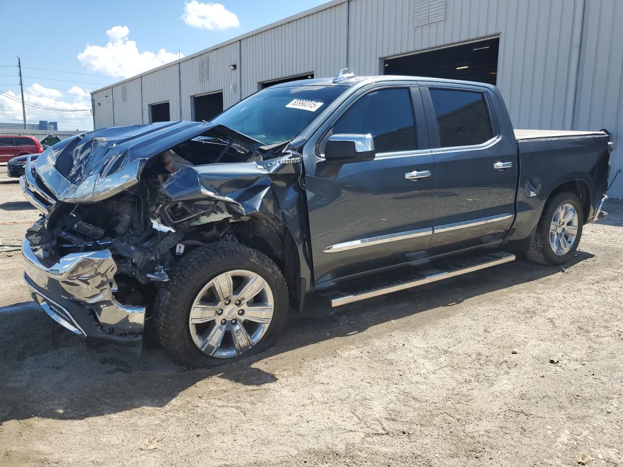 CHEVROLET SILVERADO C1500 LT