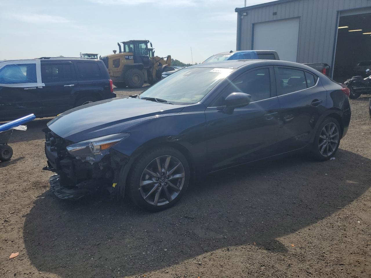 MAZDA 3 GRAND TOURING