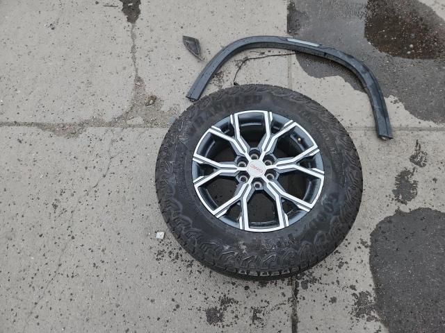 2024 GMC ACADIA AT4 - 1GKENPKS5RJ181350