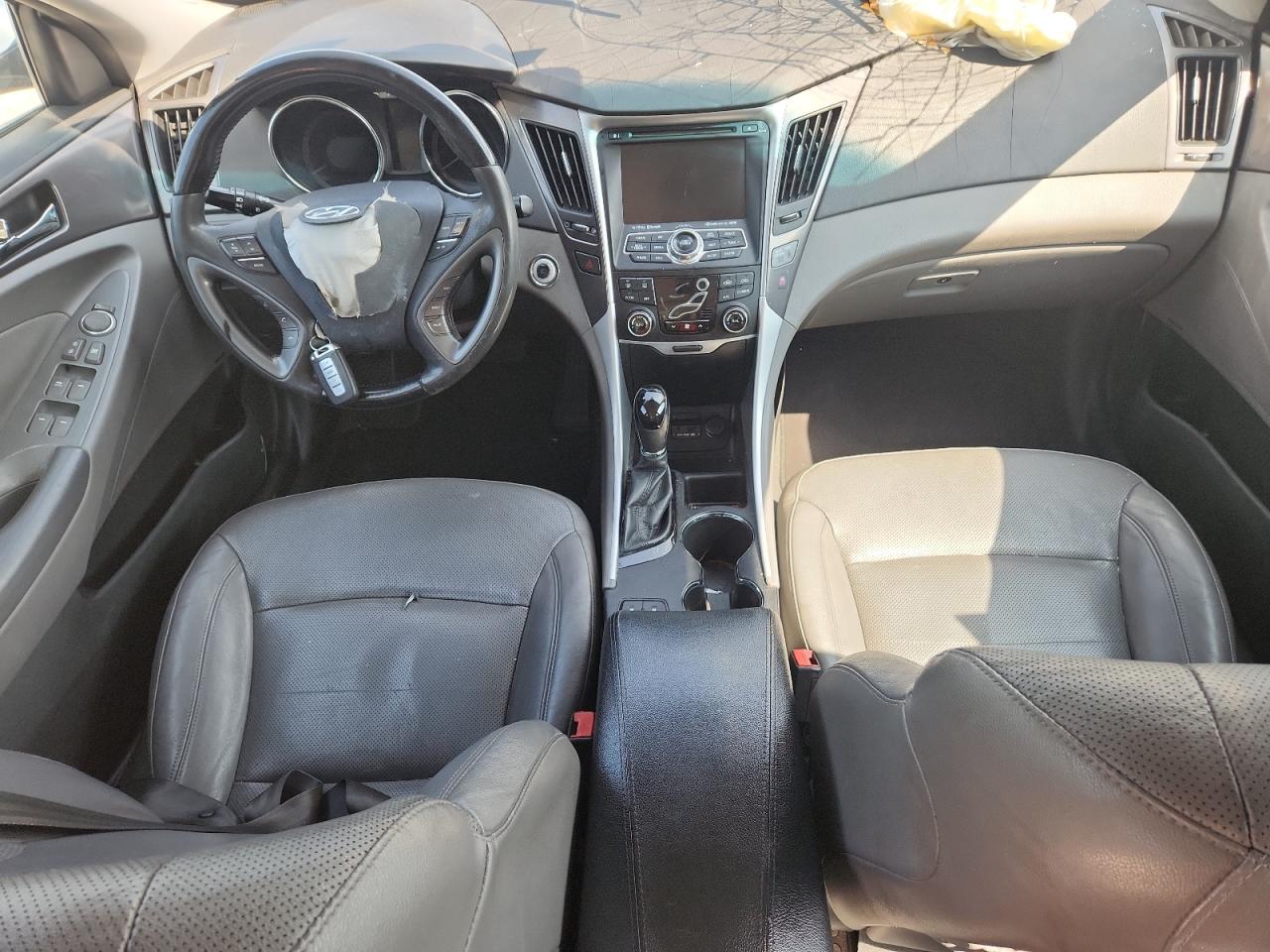 HYUNDAI SONATA HYBRID