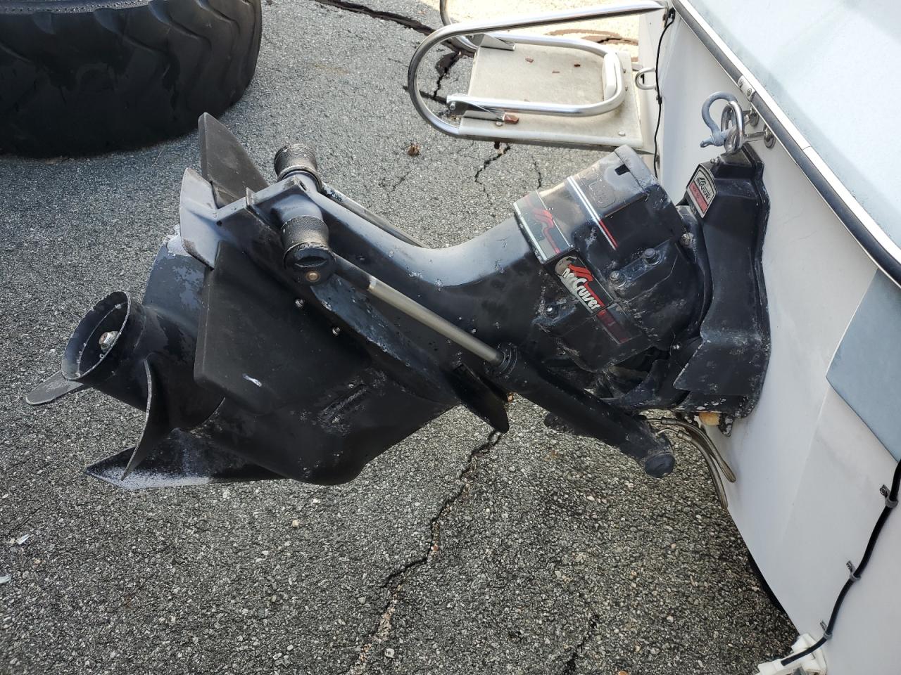 Lot #3234885410 1988 FORESTER BOATS 166 SPORT