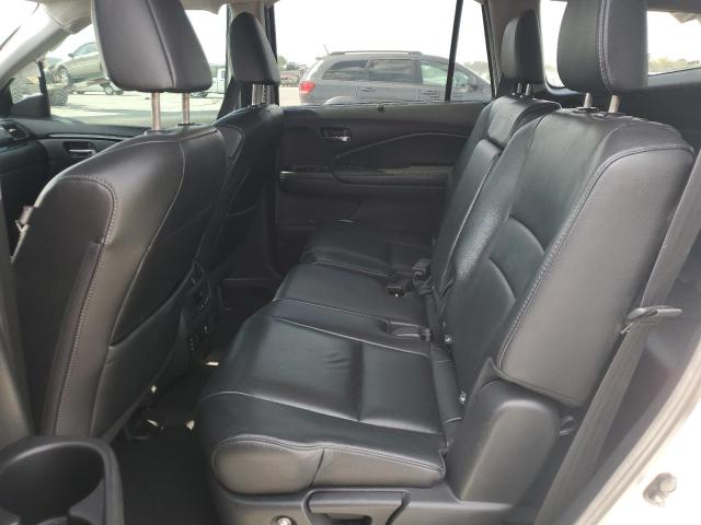 2017 HONDA PILOT TOUR 5FNYF6H91HB064701