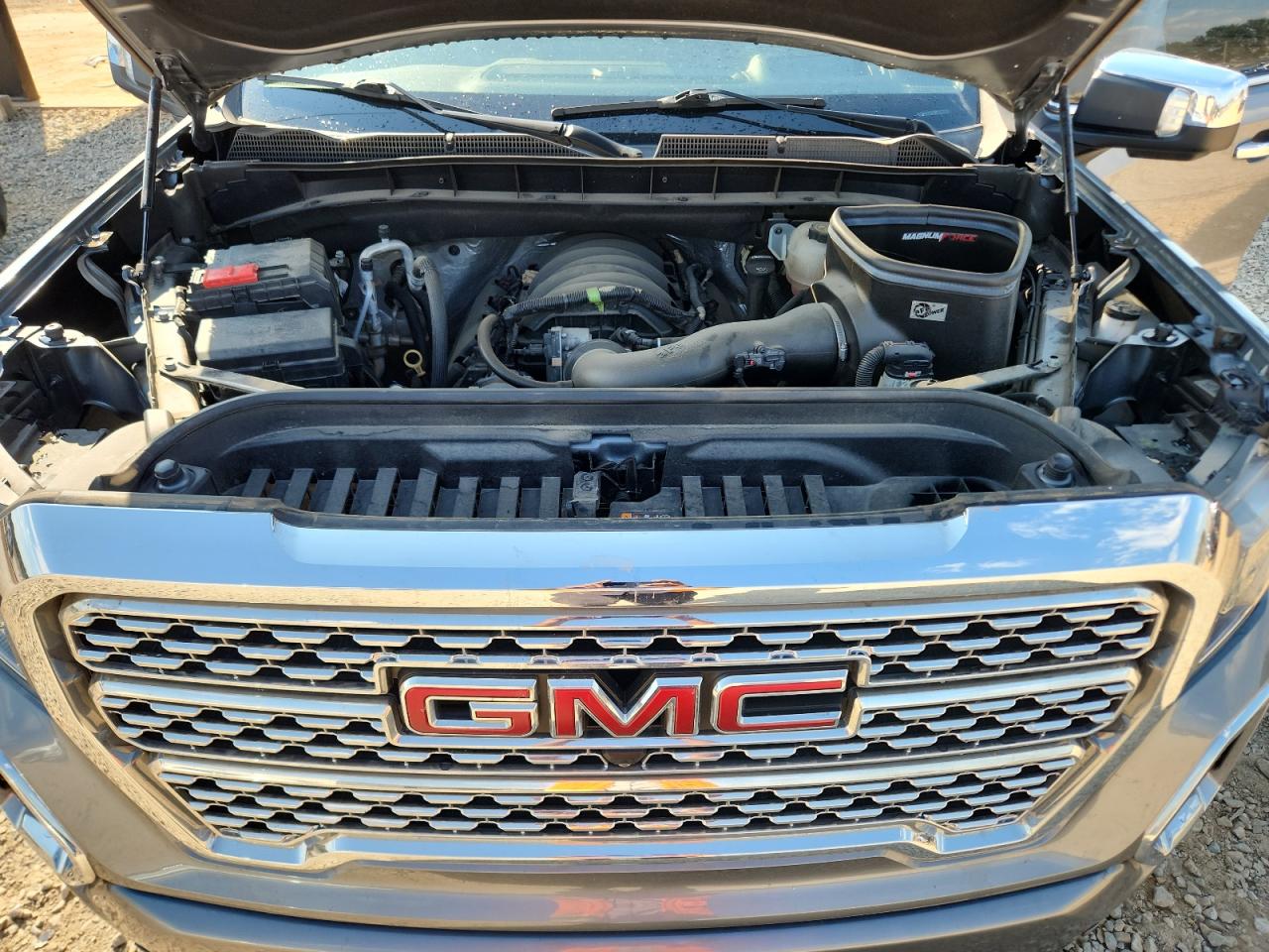 GMC SIERRA K1500 DENALI