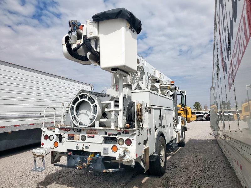 2019 FREIGHTLINER M2 #3256343343