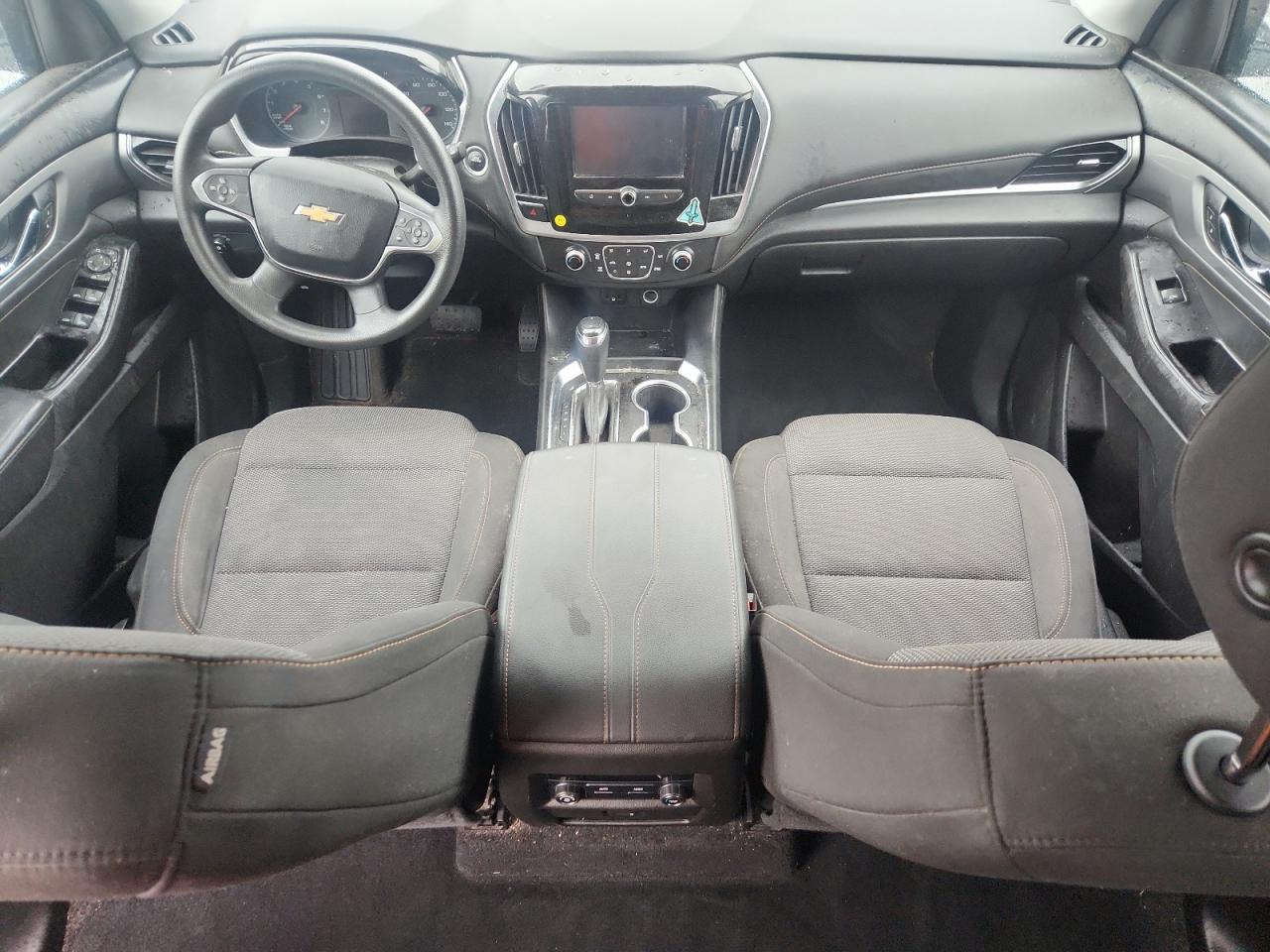 CHEVROLET TRAVERSE LS