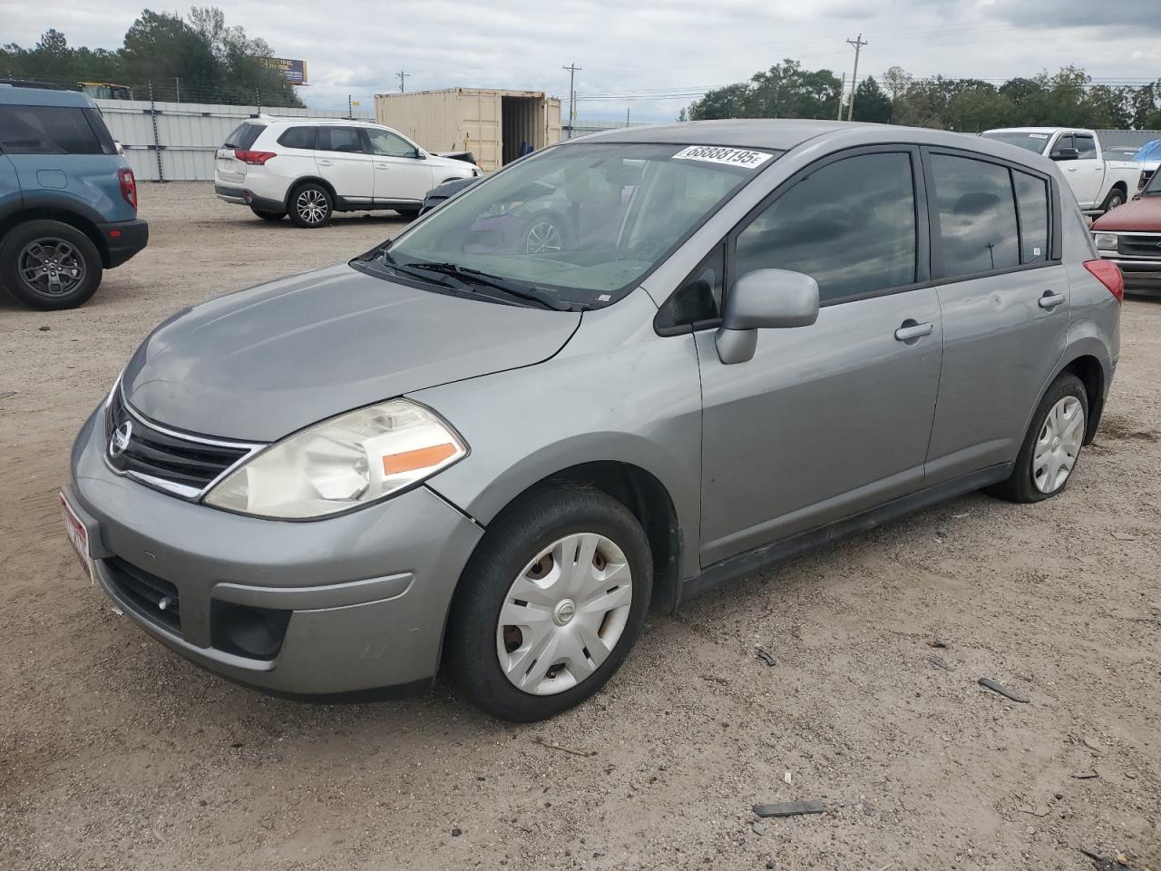 NISSAN VERSA S