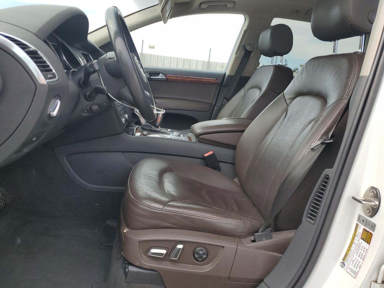 AUDI Q7 PREMIUM PLUS