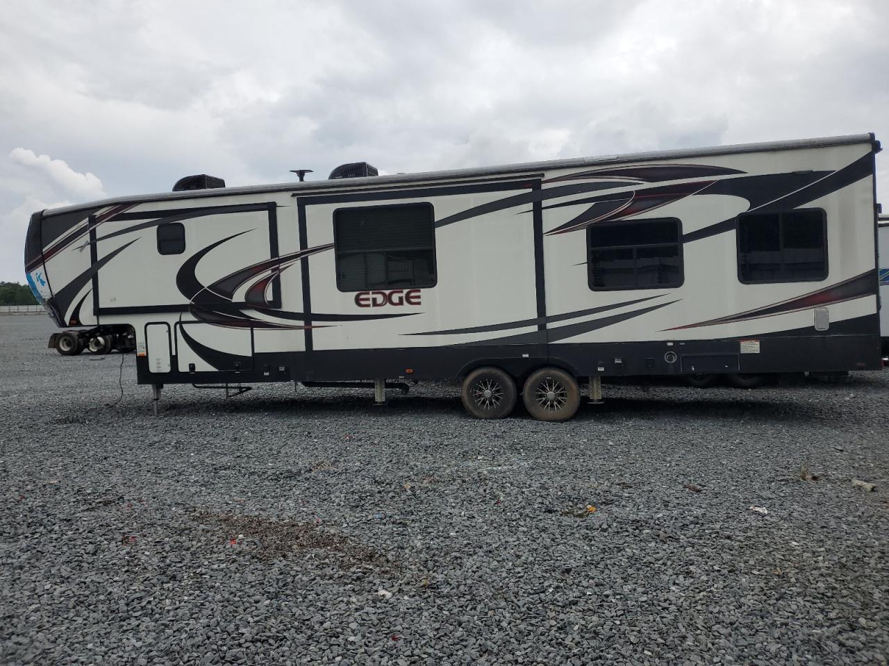 Lot #3253750007 2017 OTHER 5TH WHEEL