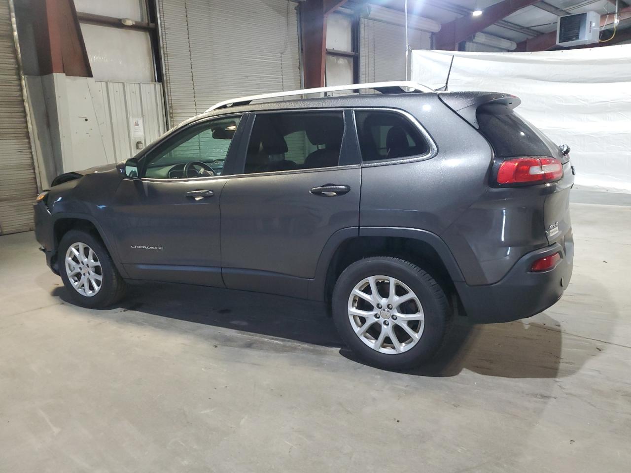 JEEP GRAND CHEROKEE LATITUDE PLUS