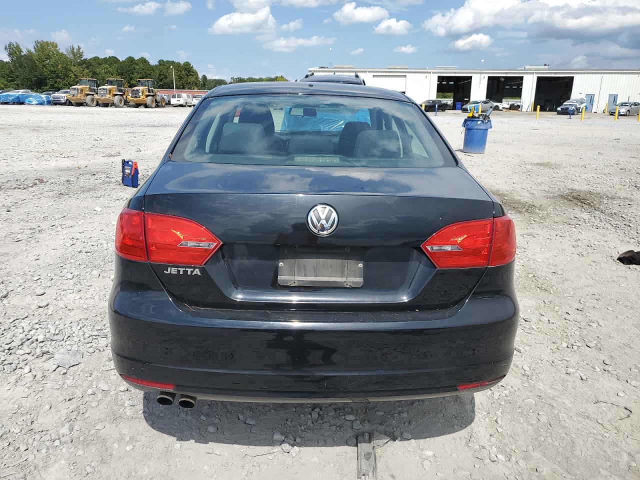 VOLKSWAGEN JETTA BASE