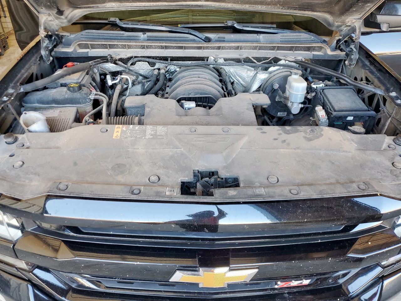 CHEVROLET SILVERADO K1500 LT