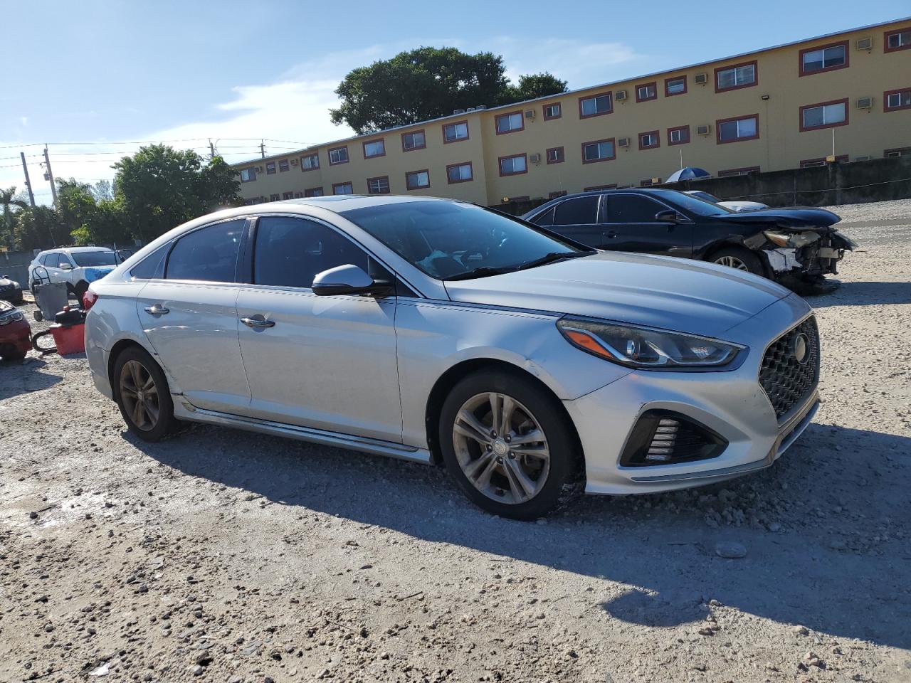HYUNDAI SONATA SPORT
