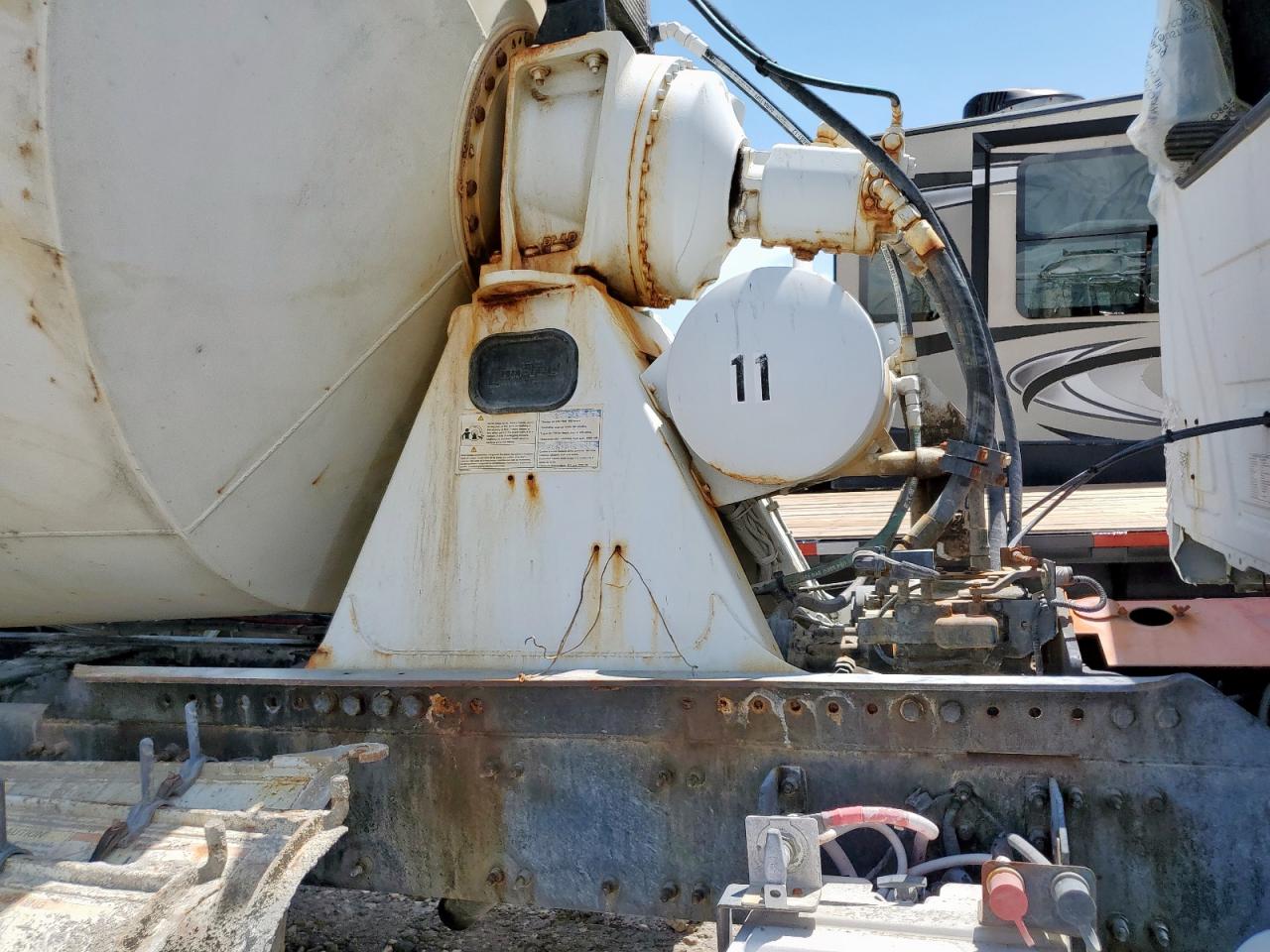 Lot #3271792661 2023 MACK GRANITE