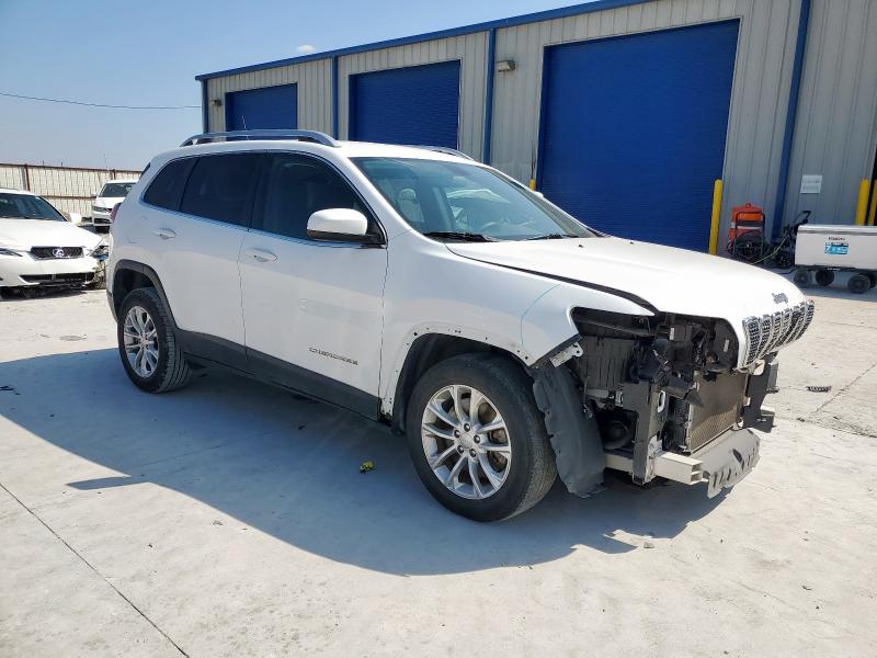 2019 JEEP CHEROKEE LATITUDE 1C4PJLCB5KD297448