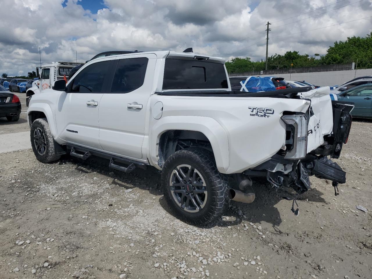 TOYOTA TACOMA DOUBLE CAB