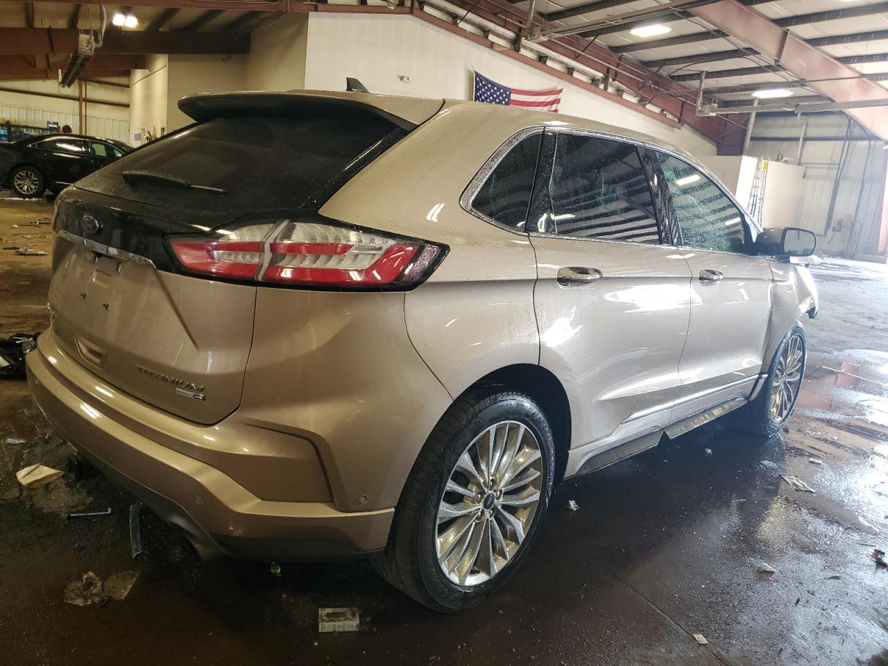 FORD EDGE TITANIUM