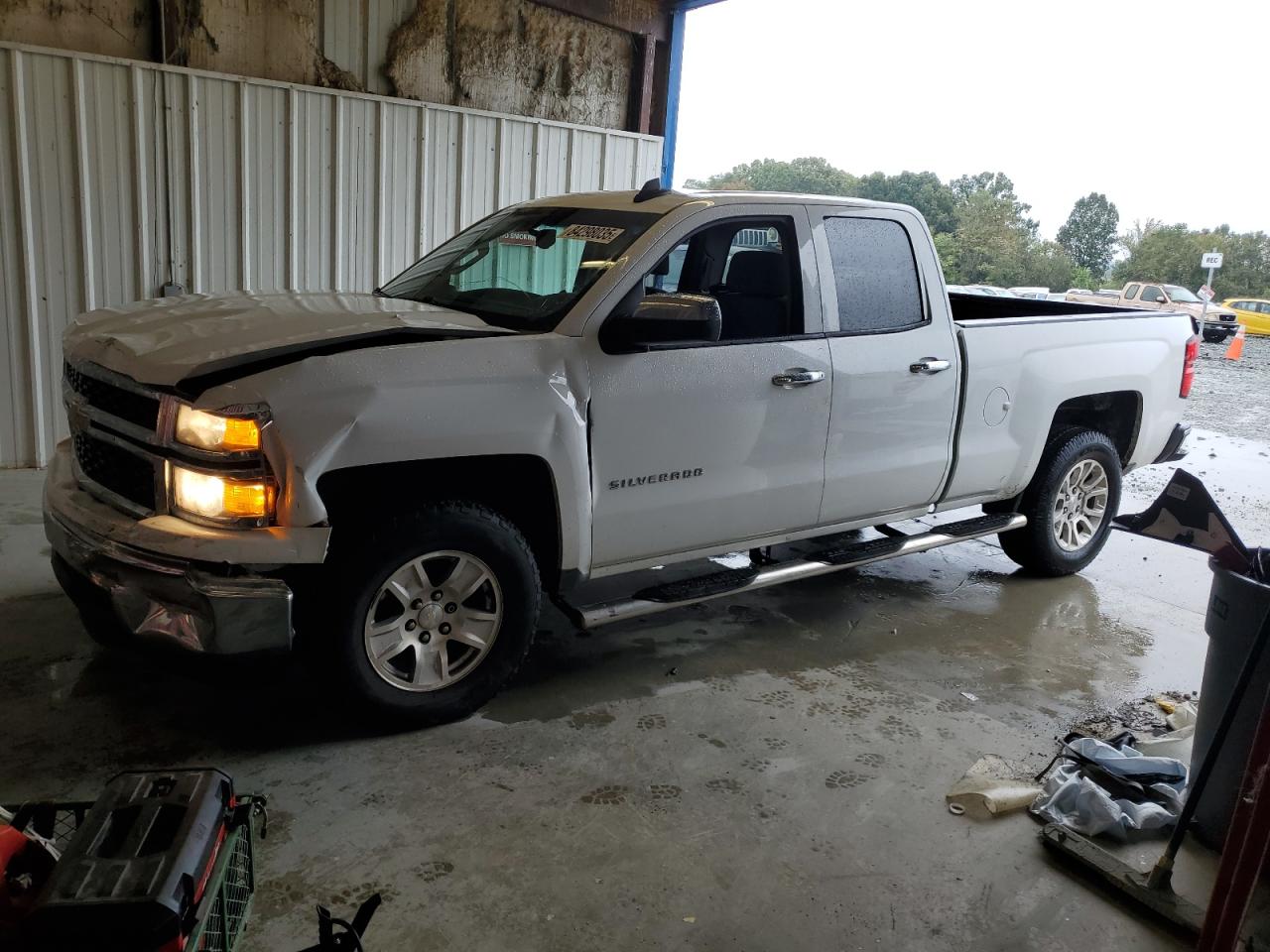  Salvage Chevrolet Silverado C1500