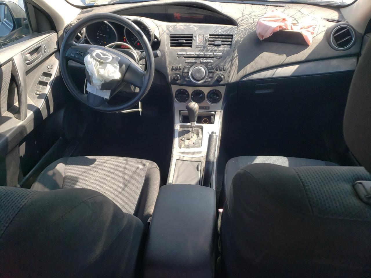MAZDA 3 I