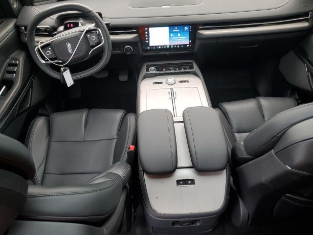 2025 LINCOLN NAVIGATOR - 5LMJJ2LG7SEL02034