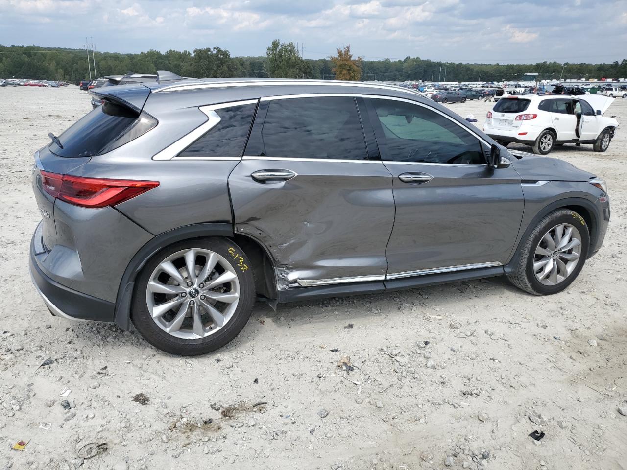 INFINITI QX50 ESSENTIAL