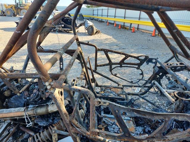 2016 POLARI RZR XP TURBO - 3NSVDE921GF464209