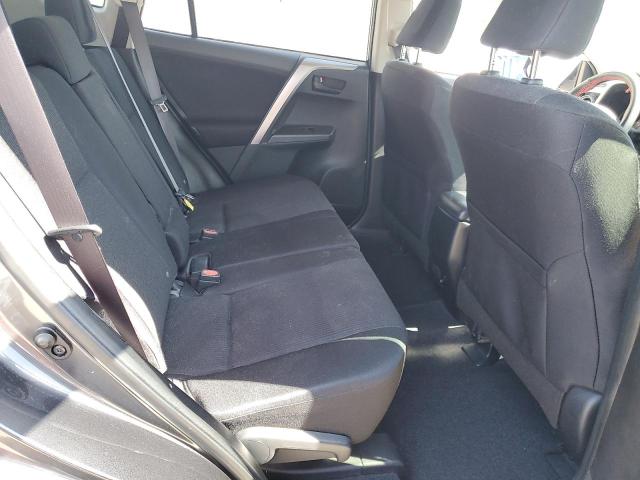 2016 TOYOTA RAV4 LE - JTMZFREV8GJ090551