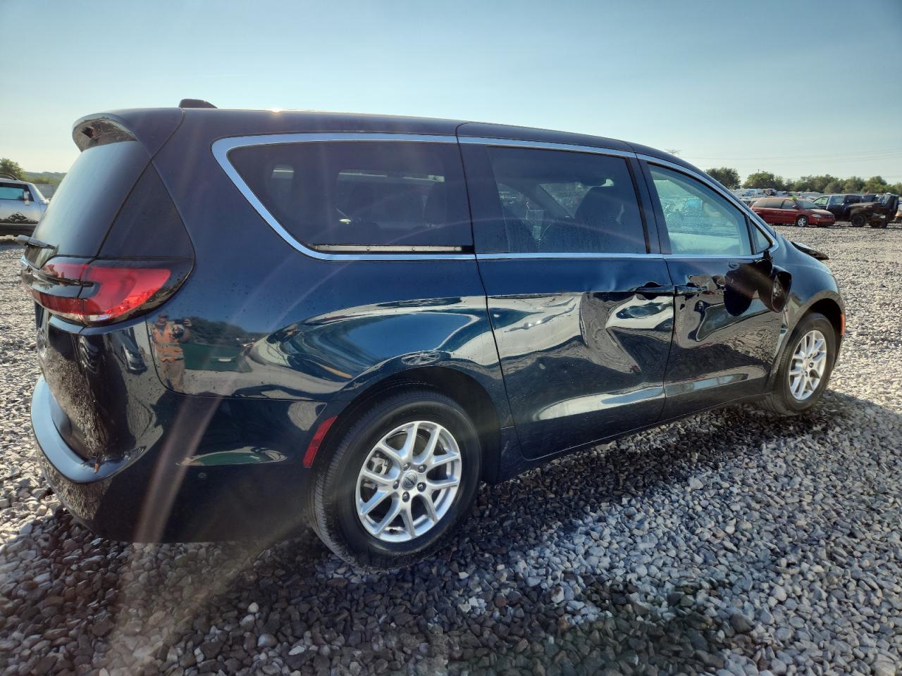 CHRYSLER PACIFICA TOURING L