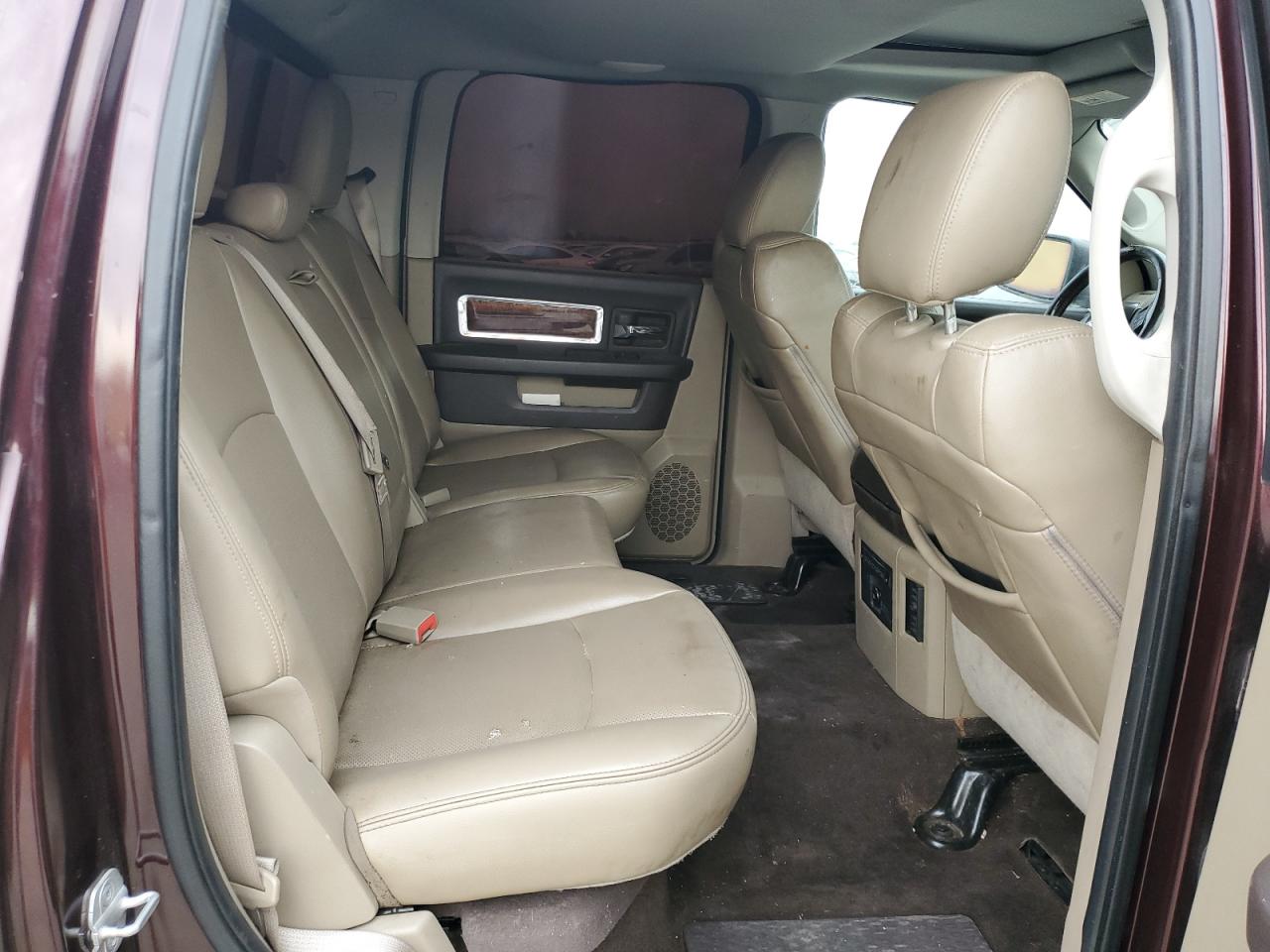 DODGE RAM 1500 LARAMIE