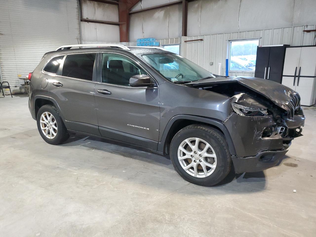 JEEP GRAND CHEROKEE LATITUDE PLUS