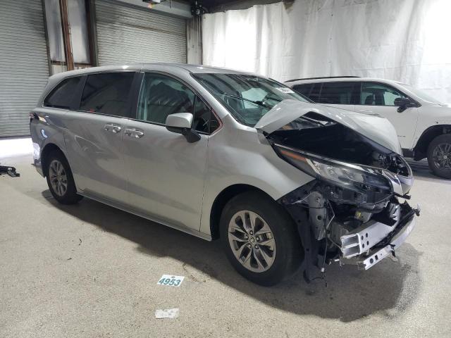 2023 TOYOTA SIENNA LE 5TDKRKEC1PS151630