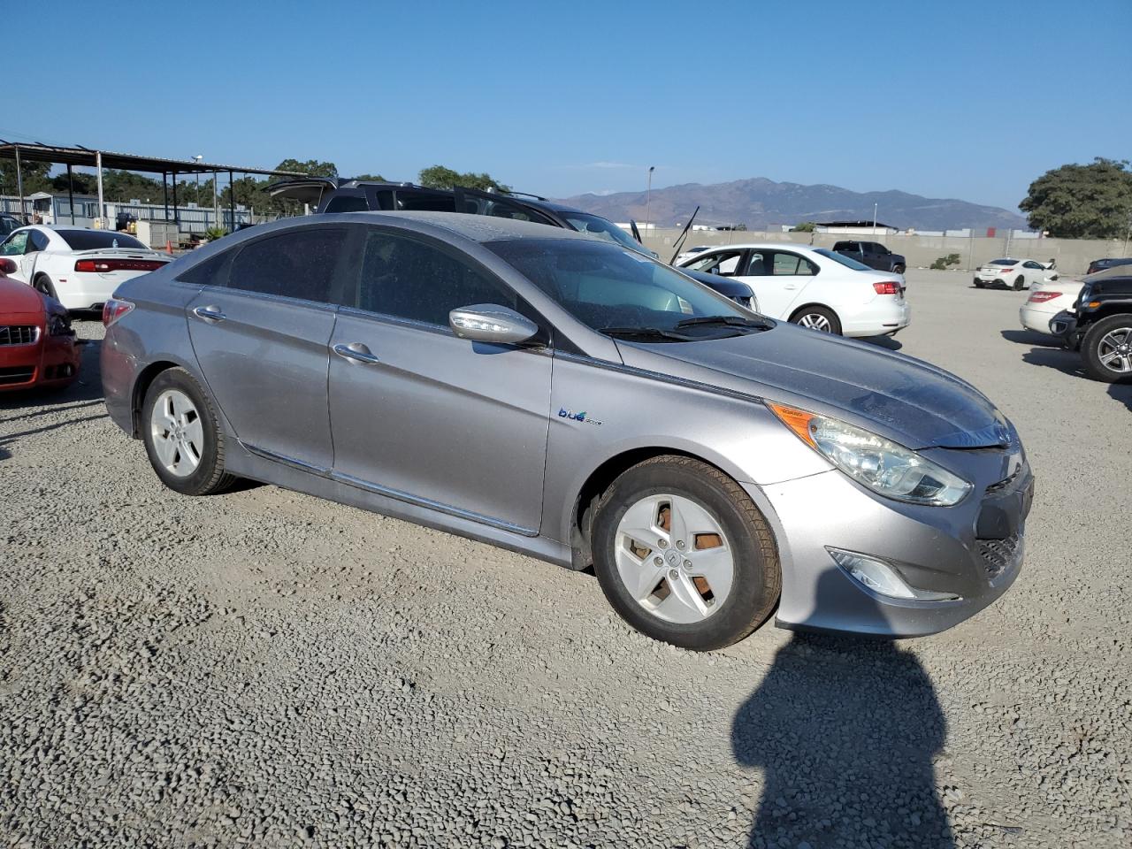 HYUNDAI SONATA HYBRID