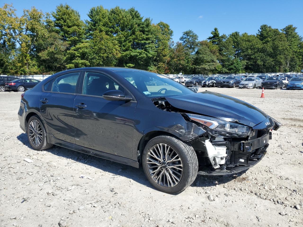 KIA FORTE GT LINE