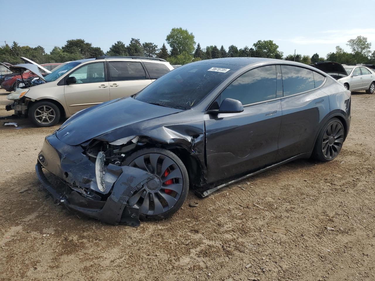 TESLA MODEL Y