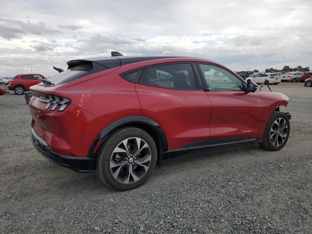 FORD MUSTANG PREMIUM