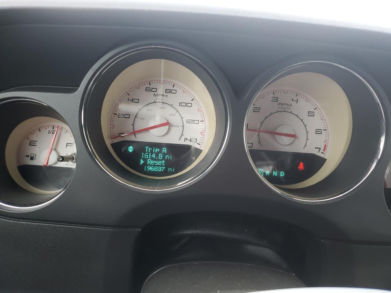 DODGE CHALLENGER SXT