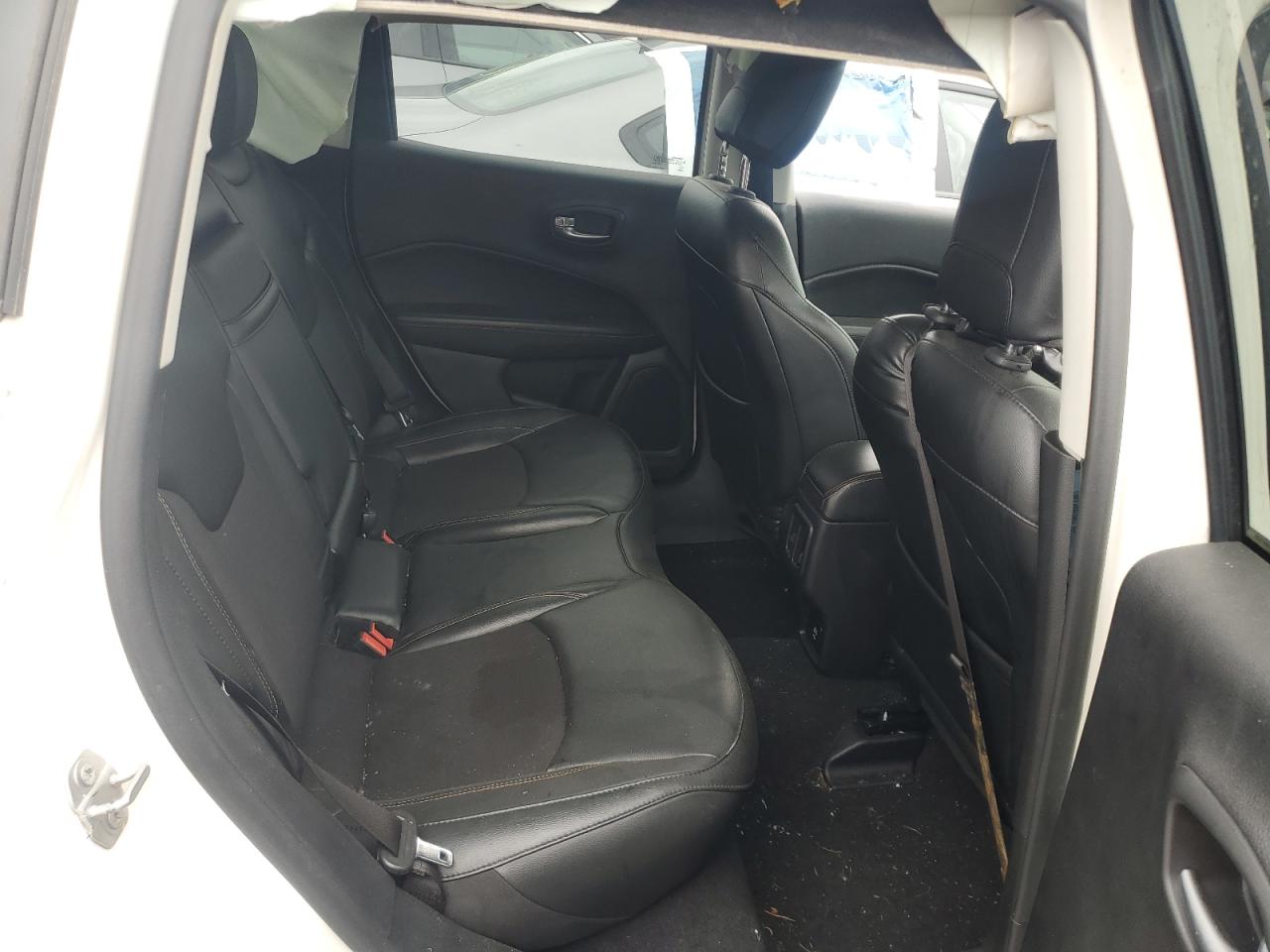 JEEP COMPASS LATITUDE