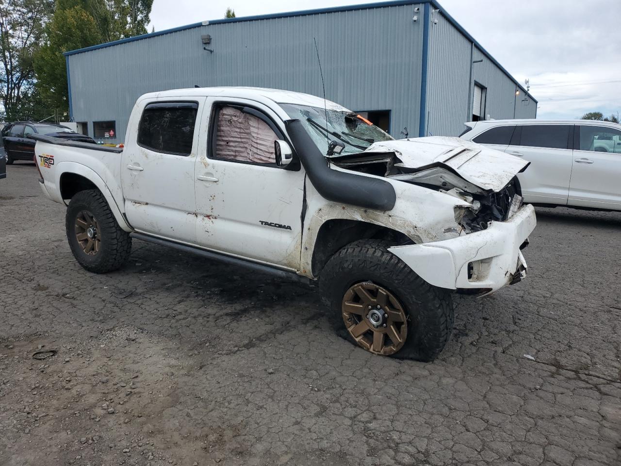 TOYOTA TACOMA DOUBLE CAB