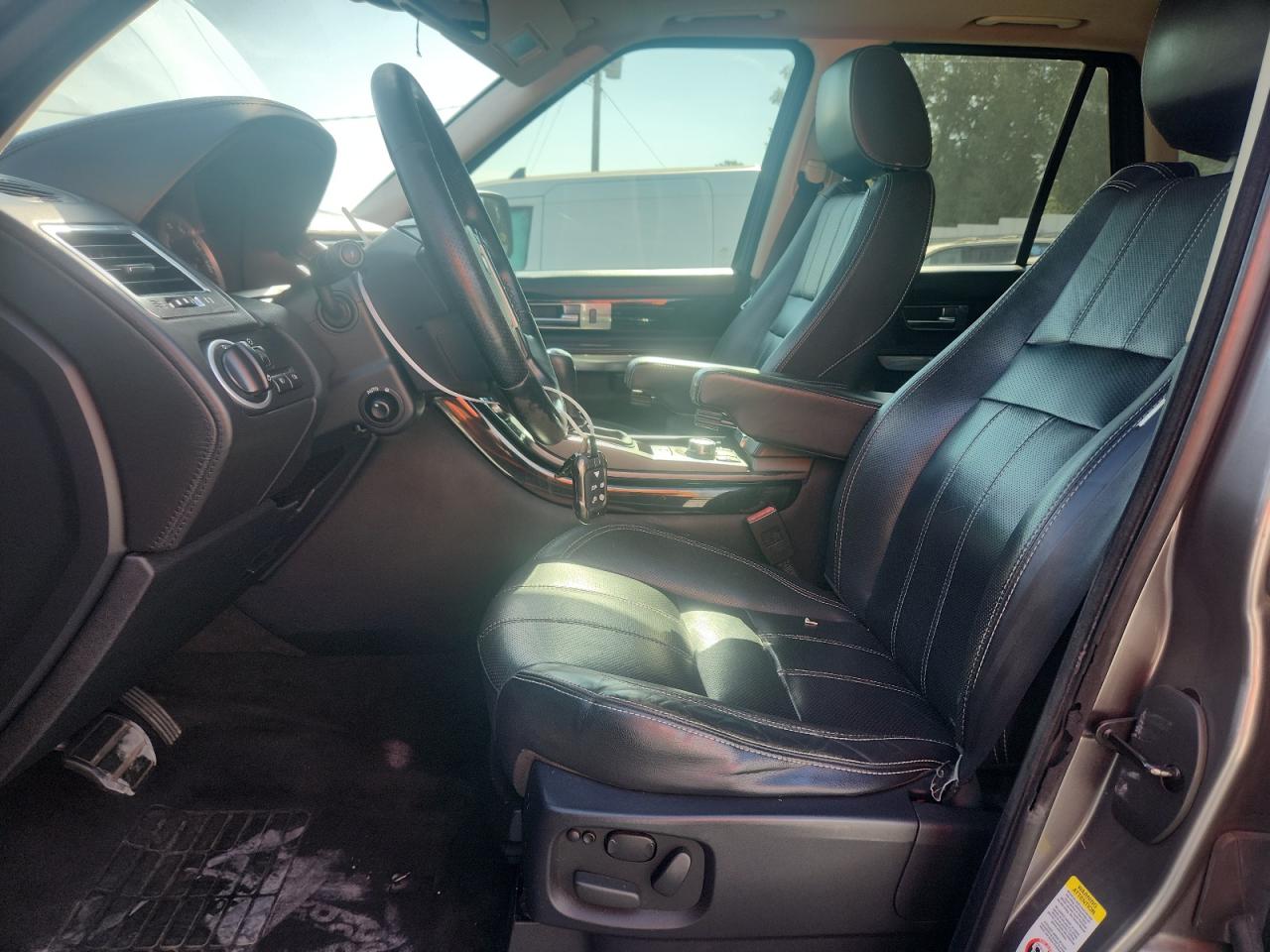 LAND ROVER RANGE ROVER LUX