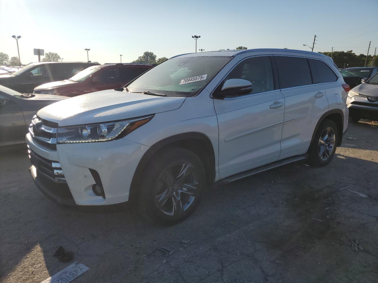 TOYOTA HIGHLANDER LIMITED