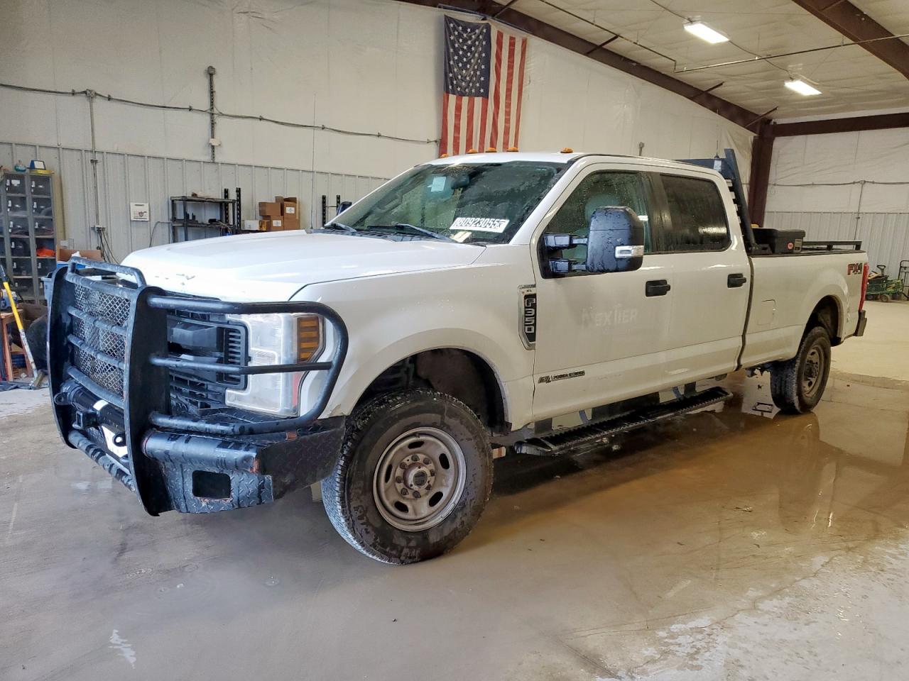FORD F-350 SUPER DUTY