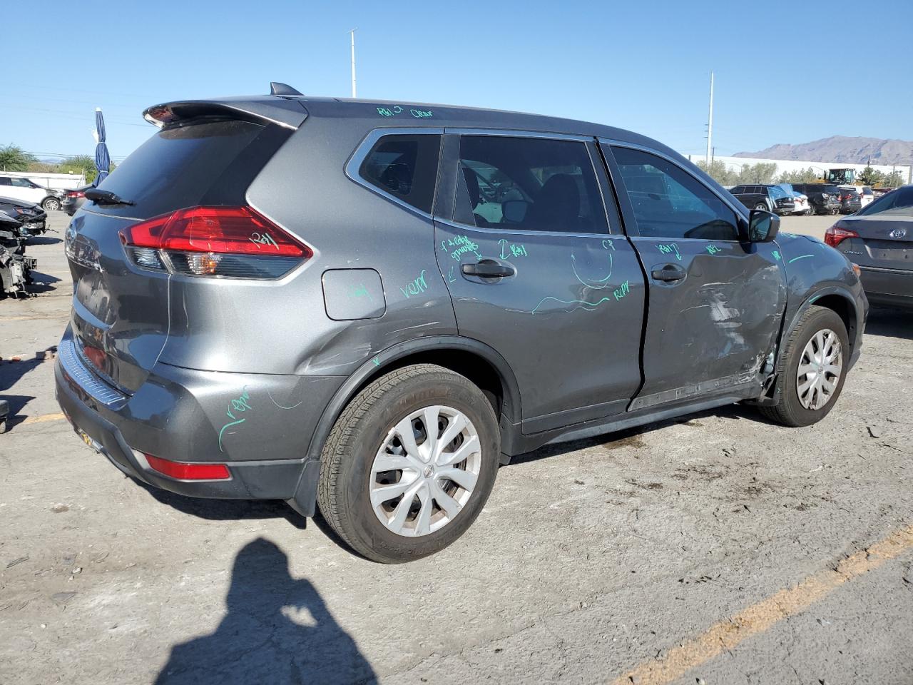 NISSAN ROGUE S
