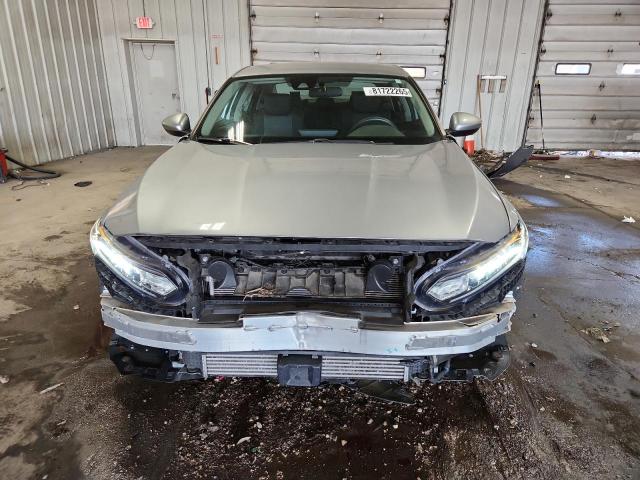 2018 HONDA ACCORD LX 1HGCV1F15JA143883